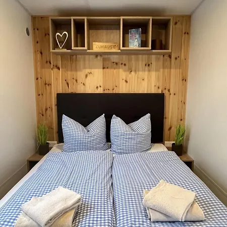 Tiny Haus Mit Schoenem Seeblick By Interhome *