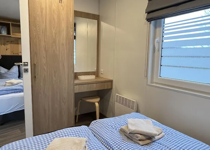 Tiny Haus Mit Schoenem Seeblick By Interhome Wemding